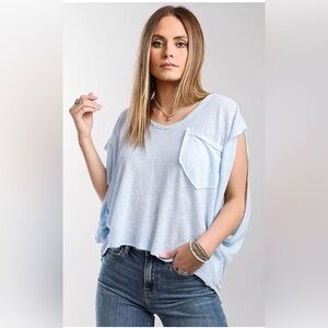 🆕Women’s Free People Feelin It Pocket T-Shirt. Size XS. NWT.Palest Sapphire